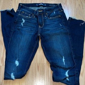 Hollister distressed dark wash jeans low rise super skinny